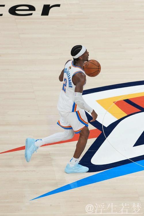 6月12日总决赛:雷霆对决步行者 亚历山大精彩表现 6月12日总决赛:雷霆对决步行者 亚历山大精彩表现